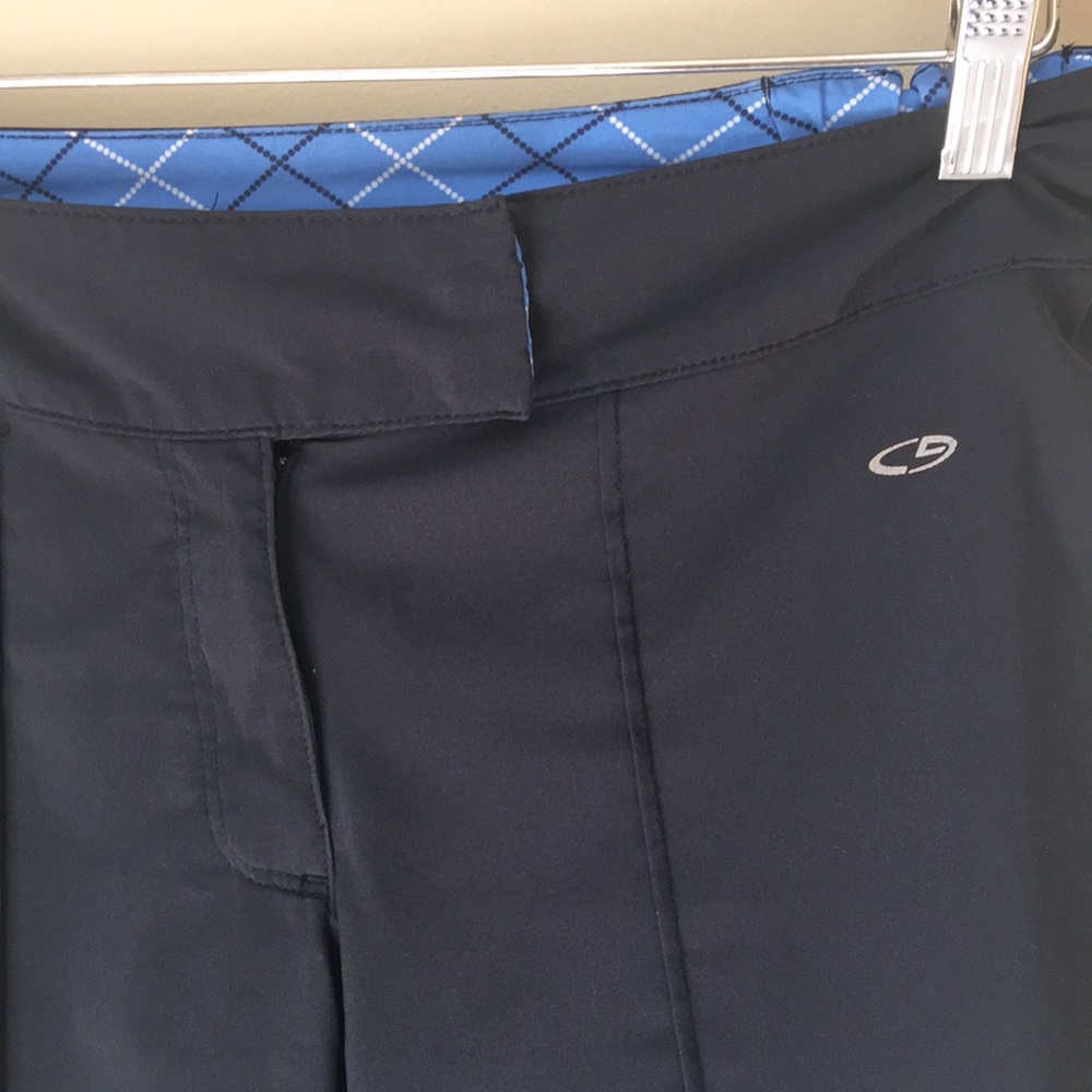 Black Dri fit Bermuda Shorts Size Small - Picture 2 of 3